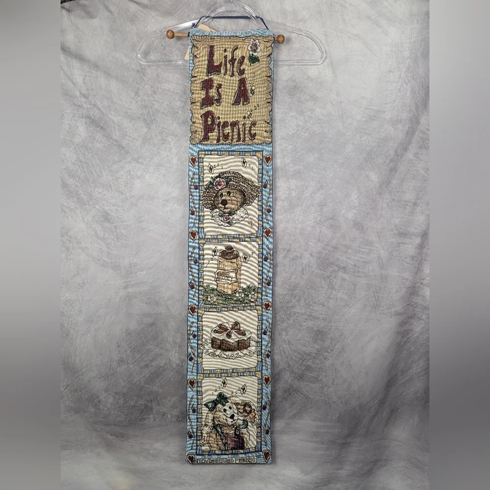 Boyd Bears Forever Friends Tapestry NWT Life Is A Picnic Excellent Condition